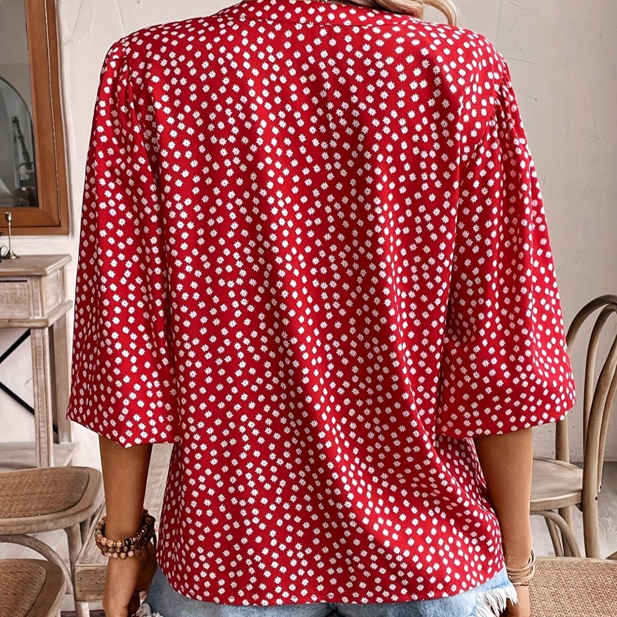 Blusa casual com decote entalhado